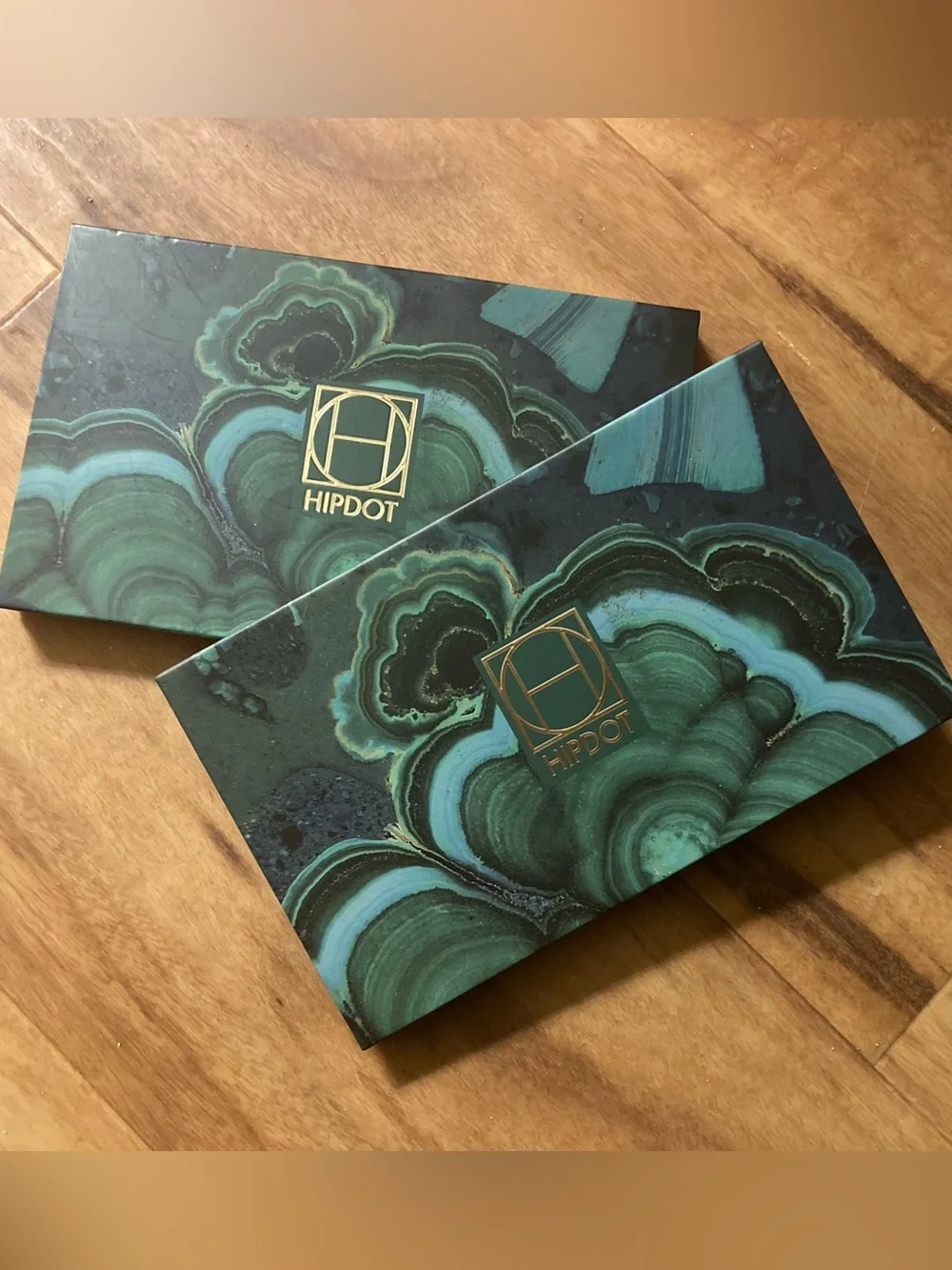 HIPDOT Cenote Eyeshadow Palette - 15 shades - NEVER USED/SWATCHED